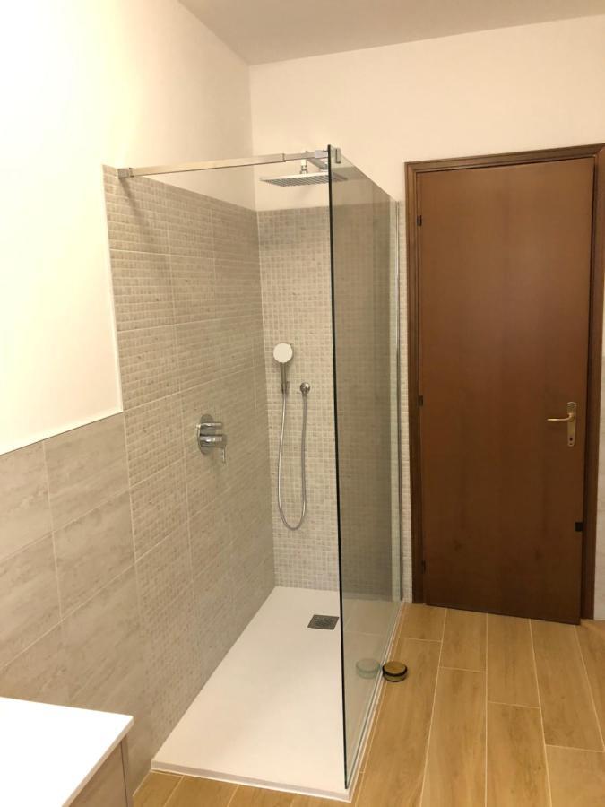Charming Venice 2 Apartment เตสเซรา ภายนอก รูปภาพ