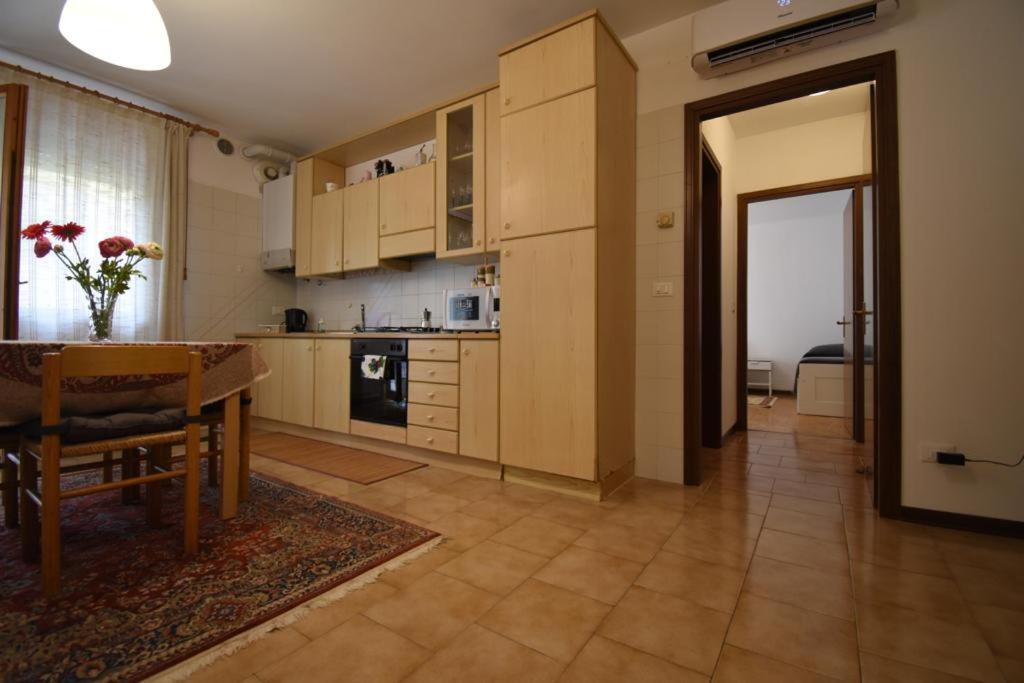 Charming Venice 2 Apartment เตสเซรา ภายนอก รูปภาพ